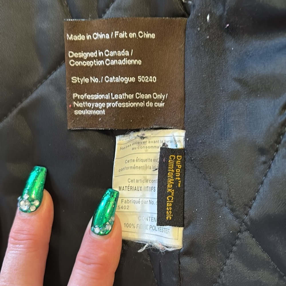 Vintage Black pebble leather insulated Danier biker jacket - Picture 7 of 17